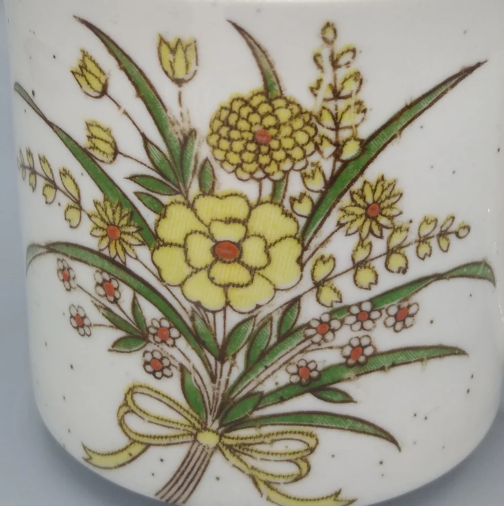 Speckled Glaze Flower Bouquet Coffee Mug 1970s Vintage